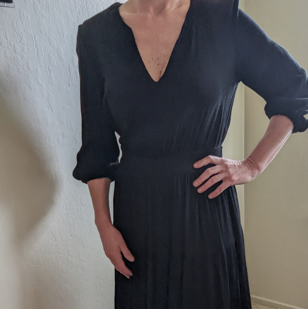 CURATOR Black Rayon Crepe Dress